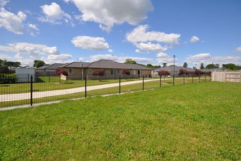 Photo of property in 19 Plescher Crescent, Leamington, Cambridge, 3432