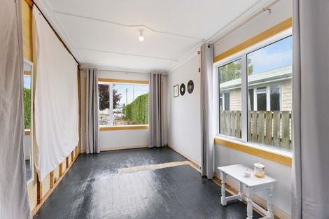 Photo of property in 3 Stafford Street, Ranfurly, 9332