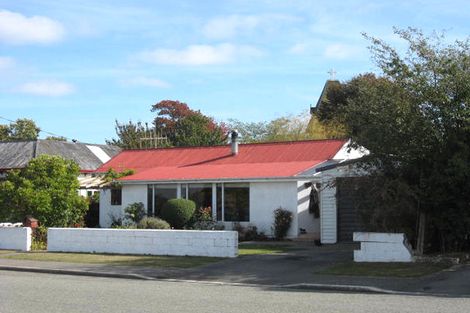 Photo of property in 10 Paul Street, Waimate, 7924