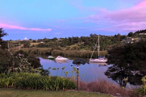 Photo of property in 7 James Kemp Place, Kerikeri, 0230