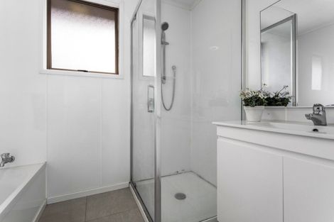 Photo of property in 15 Matipo Place, Edgecumbe, 3120