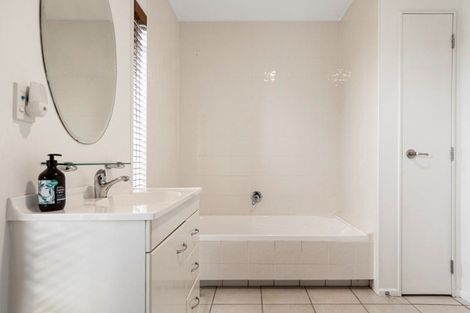 Photo of property in 46 Grantston Drive, Pyes Pa, Tauranga, 3112