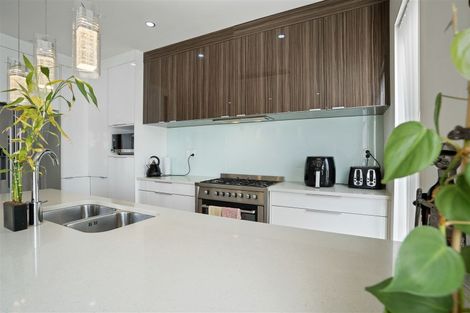 Photo of property in 139 Matua Road, Huapai, Kumeu, 0810