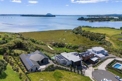 Photo of property in 49 Lakeside Terrace, Omokoroa, 3114