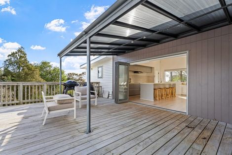 Photo of property in 7 Vipond Road, Stanmore Bay, Whangaparaoa, 0932