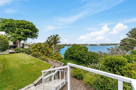 Photo of property in 204 Hurstmere Road, Takapuna, Auckland, 0622