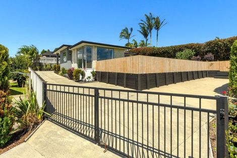 Photo of property in 12 Fleur Place, Te Puke, 3119