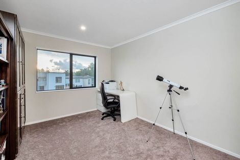 Photo of property in 55 Craigs Way, Hobsonville, Auckland, 0616
