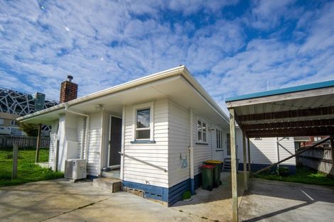 Photo of property in 8 Ohaupo Road, Hamilton Lake, Hamilton, 3204