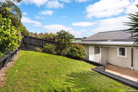 Photo of property in 1/50 Glencoe Road, Browns Bay, Auckland, 0630