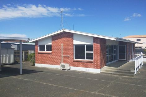 Photo of property in 1/156 Charles Street, Westshore, Napier, 4110