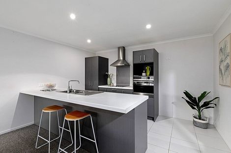 Photo of property in 13 Puarangi Lane, Stanmore Bay, Whangaparaoa, 0932