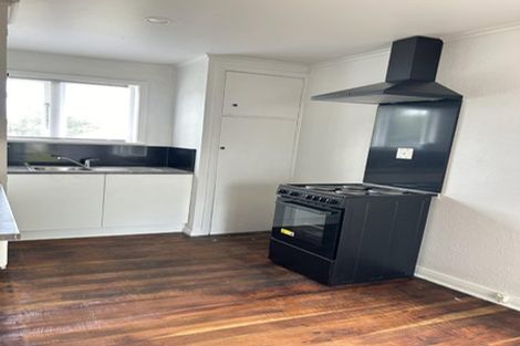 Photo of property in 28 Seddon Street, Levin, 5510