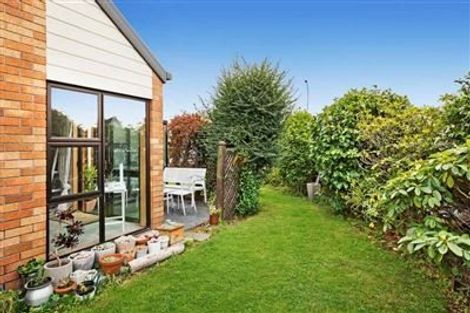 Photo of property in 1 Saint Clio Street, Ilam, Christchurch, 8041