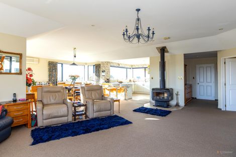 Photo of property in 108 Spur Road, Hadlow, Timaru, 7975