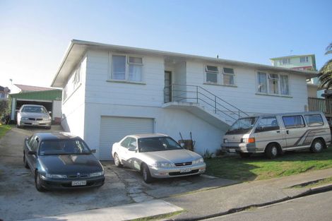 Photo of property in 7 Hollow Close, Titahi Bay, Porirua, 5022