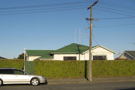 Photo of property in 2 Ranfurly Street, West End, Timaru, 7910