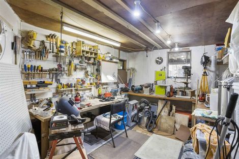 Photo of property in 144 Pigeon Mountain Road, Half Moon Bay, Auckland, 2012