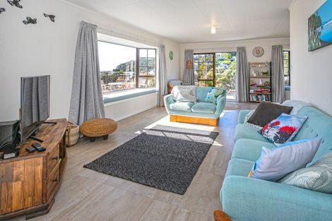 Photo of property in 216 Russell Bruce Place, Onemana, Whangamata, 3691