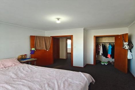 Photo of property in 155 Gossamer Drive, Pakuranga Heights, Auckland, 2010