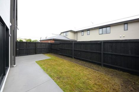 Photo of property in 1/447 Barbadoes Street, Edgeware, Christchurch, 8013