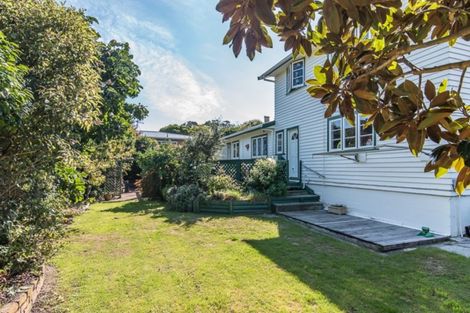 Photo of property in 26 Bluegum Road, Paraparaumu Beach, Paraparaumu, 5032