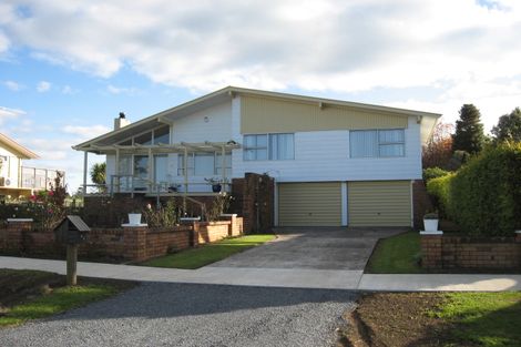 Photo of property in 53 Riverview Road, Kerikeri, 0230