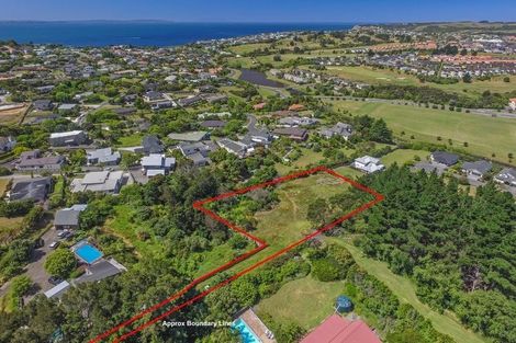 Photo of property in 30 Clayden Drive, Gulf Harbour, Whangaparaoa, 0930