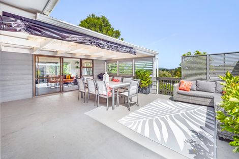 Photo of property in 45 Marendellas Drive, Bucklands Beach, Auckland, 2014