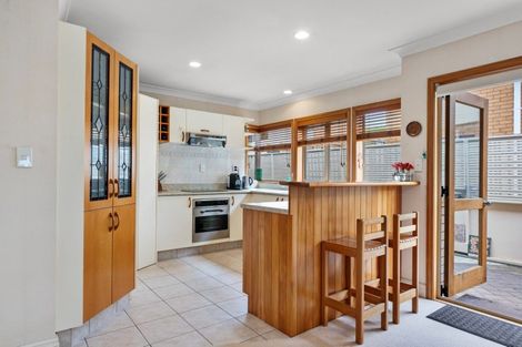 Photo of property in 2/173 Edgecumbe Road, Tauranga South, Tauranga, 3112