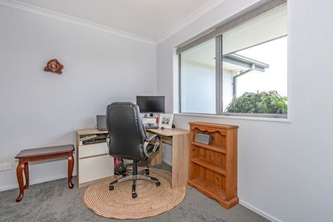 Photo of property in 80 Cairnbrae Drive, Prebbleton, 7604