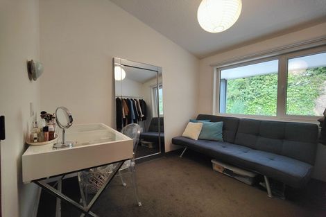 Photo of property in 8/219 Grant Road, Thorndon, Wellington, 6011