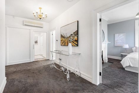 Photo of property in 422 Highgate, Roslyn, Dunedin, 9010