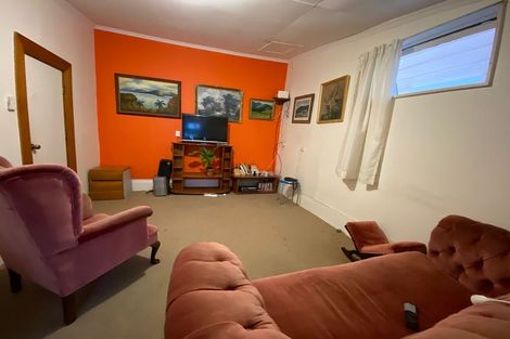 Photo of property in 4 Levy Street, Mount Victoria, Wellington, 6011