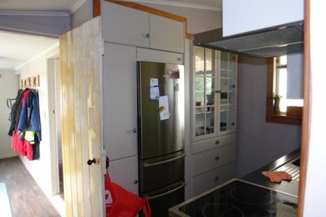 Photo of property in 11 Lincoln Street, Patea, 4520