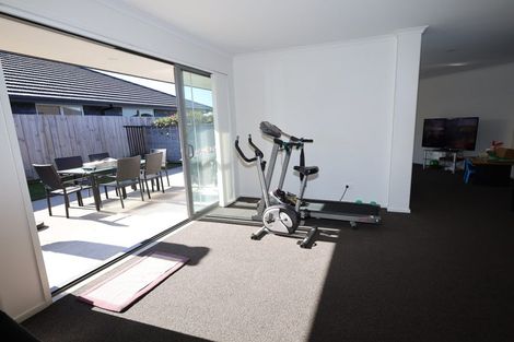 Photo of property in 12 Blanche Road, Papamoa Beach, Papamoa, 3118