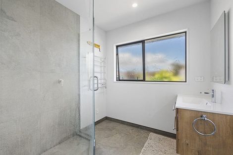Photo of property in 32a Glen Almond Street, New Plymouth, 4310