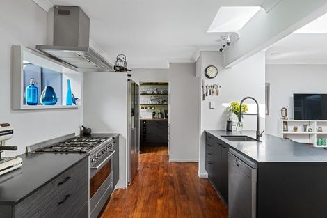 Photo of property in 8 Twin Stream Road, Warkworth, 0983