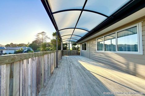 Photo of property in 219a Birkdale Road, Birkdale, Auckland, 0626