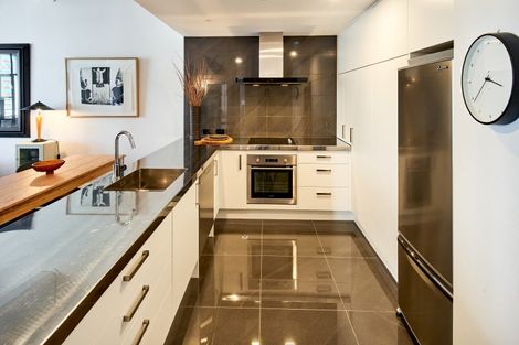 Photo of property in Dominion Apartments, 1/80 Victoria Street, Wellington Central, Wellington, 6011