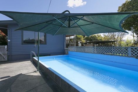 Photo of property in 69 Taharepa Road, Hilltop, Taupo, 3330