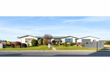 Photo of property in 61 Vogel Street, Waikiwi, Invercargill, 9810