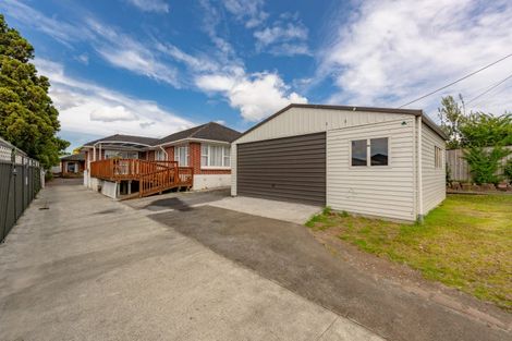Photo of property in 10 Brains Road, Kelston, Auckland, 0602