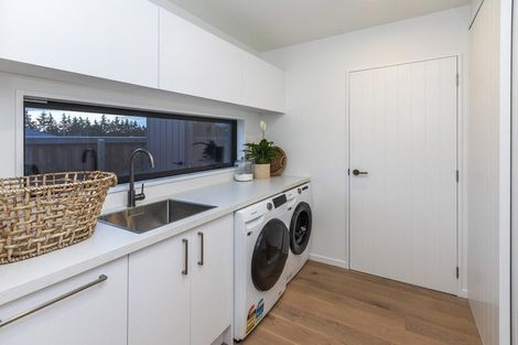 Photo of property in 28b Foster Place, Amberley, 7410