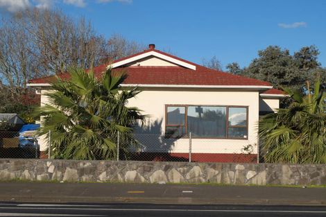 Photo of property in 1/224 Massey Road, Mangere East, Auckland, 2024