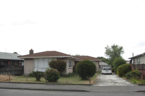 Photo of property in 80 Frensham Crescent, Woolston, Christchurch, 8062
