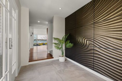 Photo of property in 5c Church Street, Devonport, Auckland, 0624