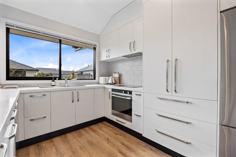 Photo of property in 12 Thomas Way, Brightwater, 7022