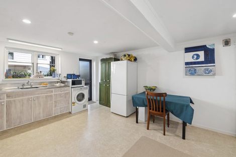 Photo of property in 9 Gillies Avenue, Taupo, 3330