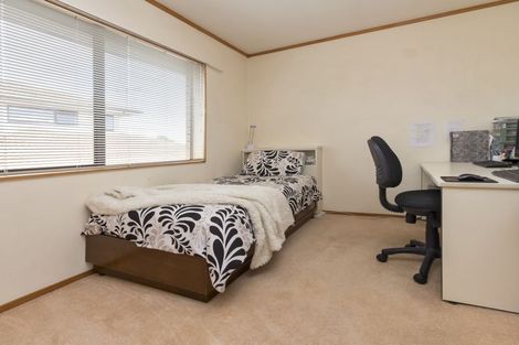Photo of property in 23 Cornelian Crescent, Half Moon Bay, Auckland, 2012
